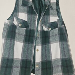 SHEIN Green Plaid Vest